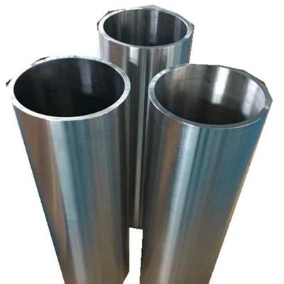 Tubo de aço redondo galvanizado sem costura Gi por imersão a quente